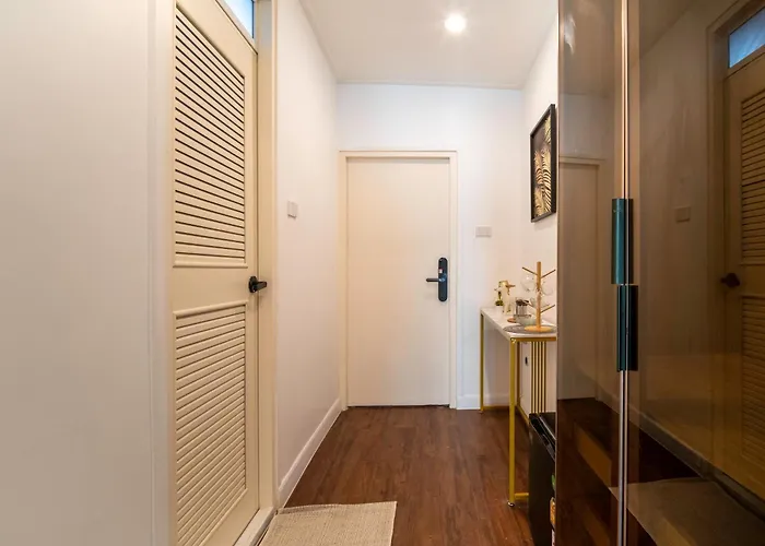 Ren Asoke L 8 Min Bts&mrt Asoke Sukhumvit Apartment Bangkok