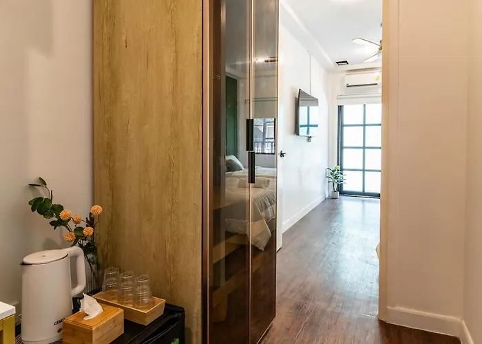 Ren Asoke L 8 Min Bts&mrt Asoke Sukhumvit Apartment