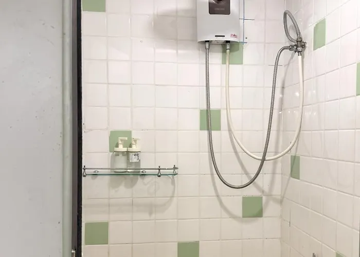 Ren Asoke L 8 Min Bts&mrt Asoke Sukhumvit Bangkok