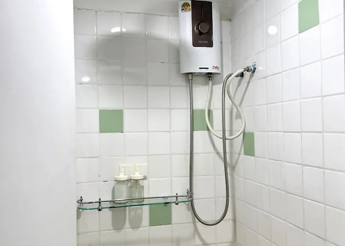 Ren Asoke L 8 Min Bts&mrt Asoke Sukhumvit Bangkok