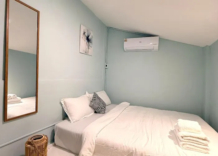 Ren Asoke L 8 Min Bts&mrt Asoke Sukhumvit * Bangkok