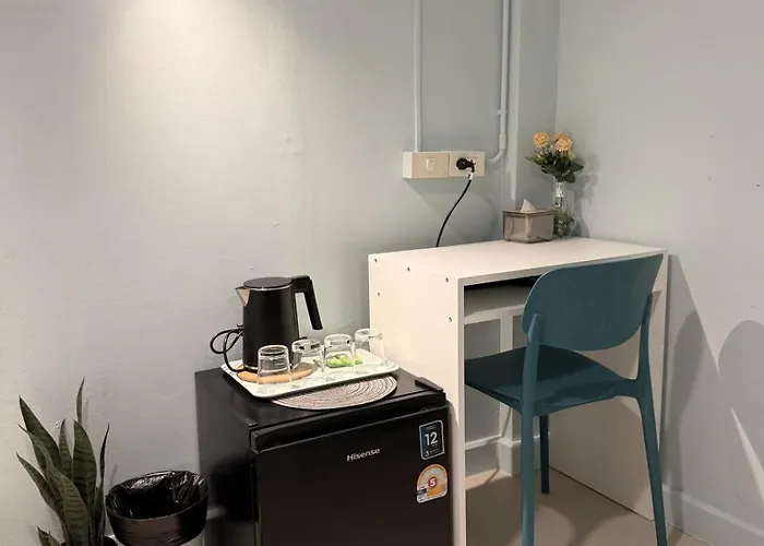 Ren Asoke L 8 Min Bts&mrt Asoke Sukhumvit Apartment